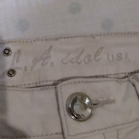 LA IDOL BEJEWELED SHORTS - Picture 4 of 8